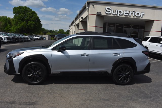 Used 2024 Subaru Outback Onyx Edition AWD/4WD image 10