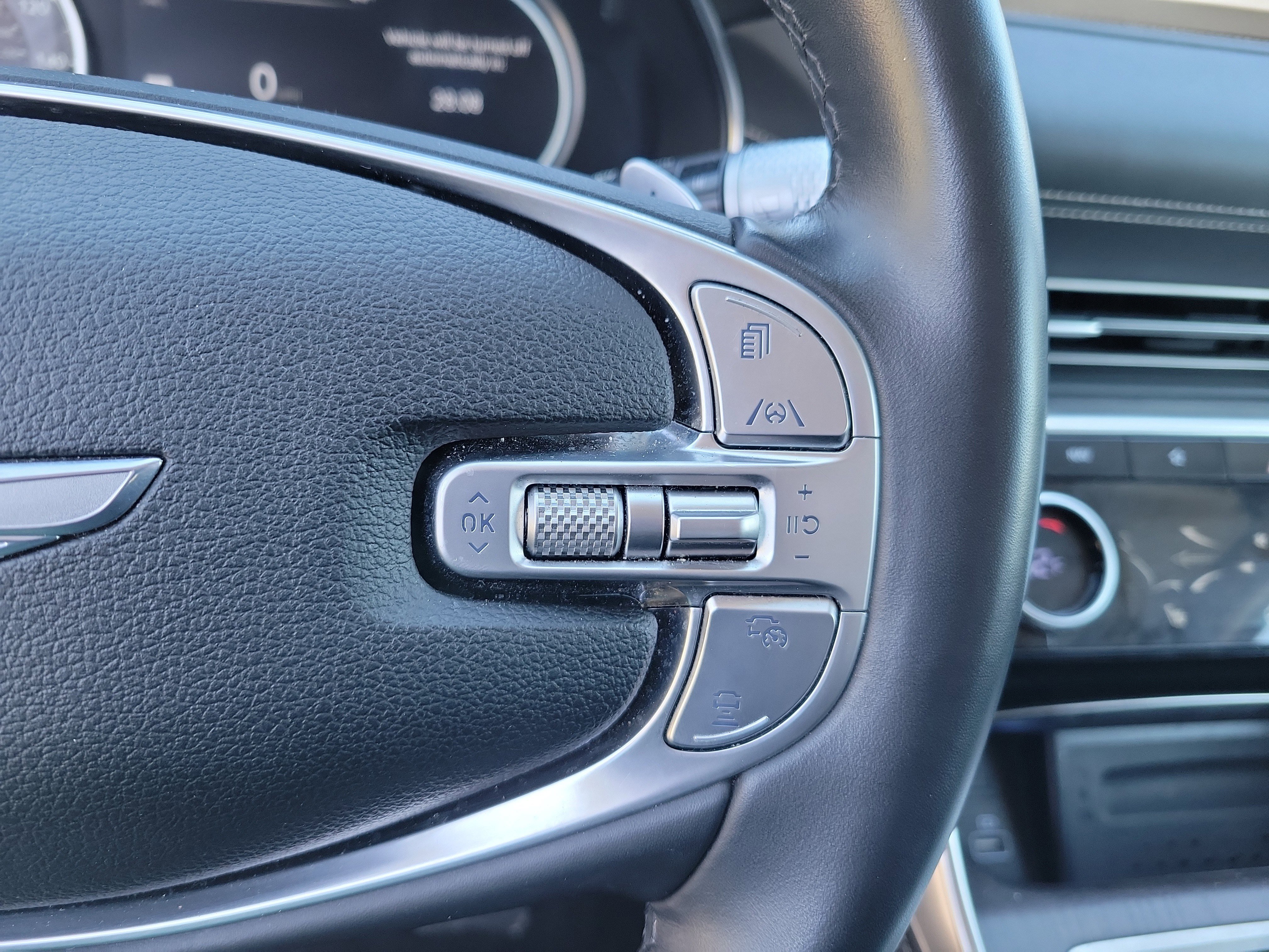 Used 2024 Genesis GV80 2.5T image 14