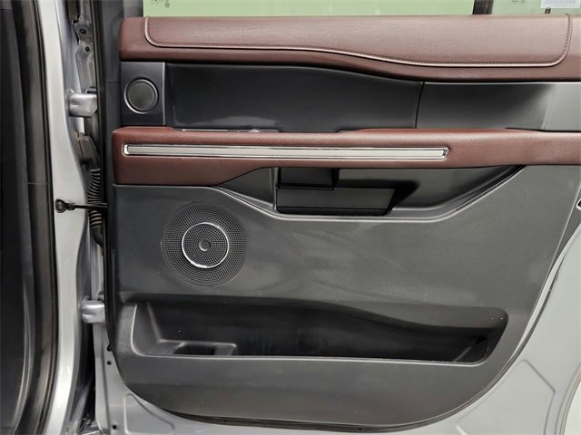 Used 2023 Ford Expedition Max Limited image 36