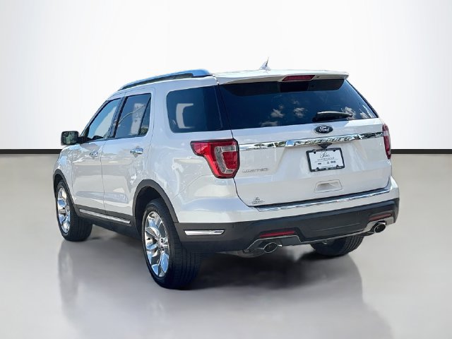 Certified 2018 Ford Explorer Limited FWD image 5