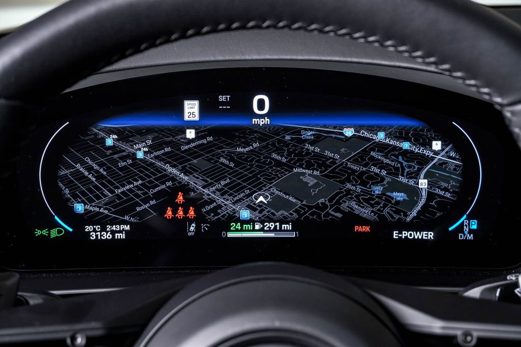 Certified 2025 Porsche Cayenne E-Hybrid AWD/4WD image 21
