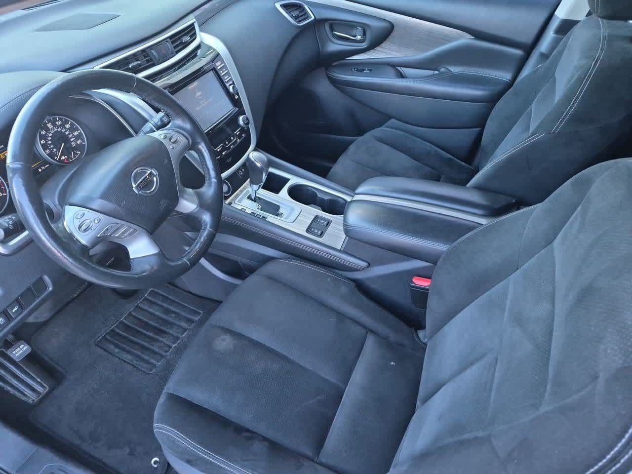 Used 2018 Nissan Murano SV AWD/4WD image 2