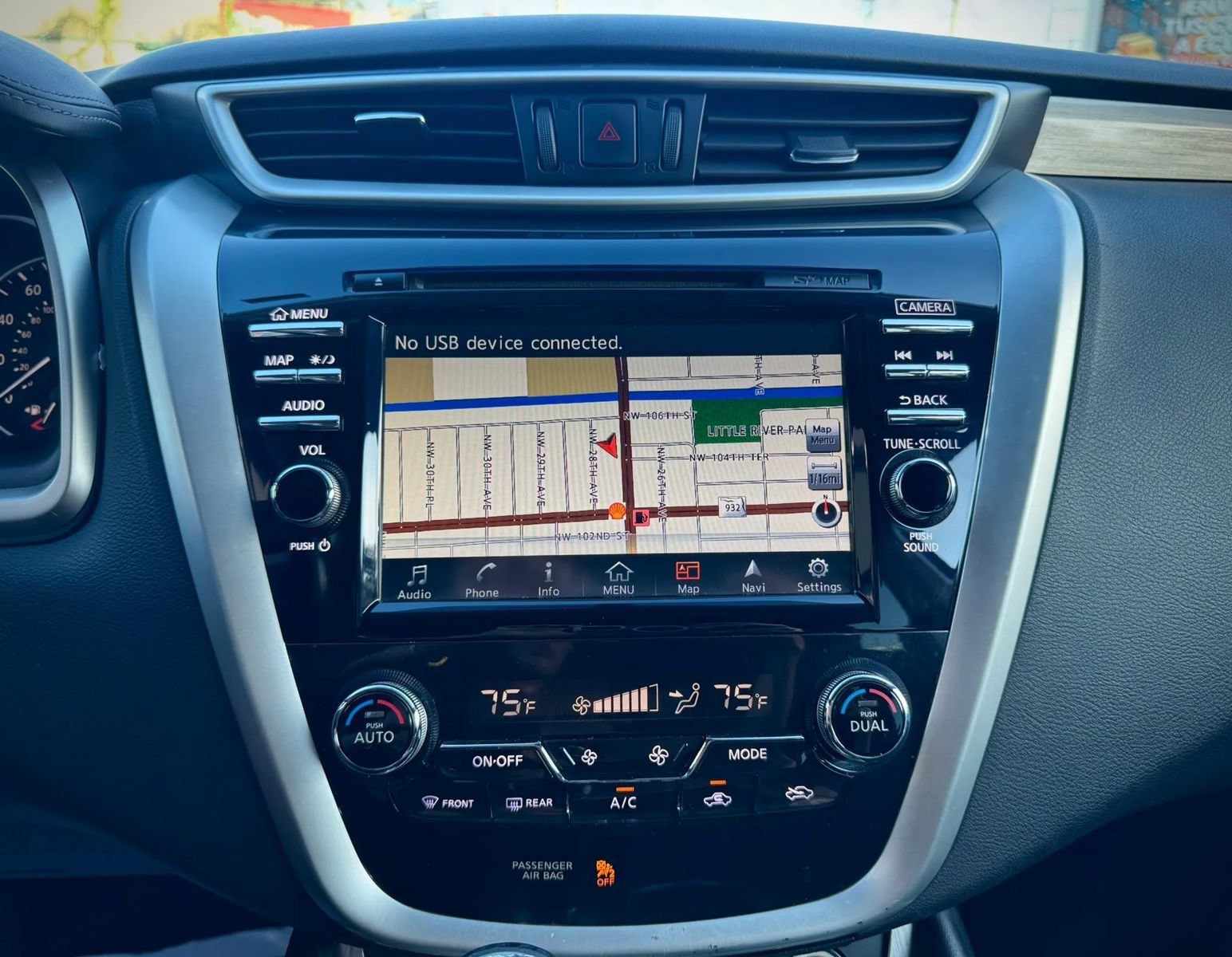 Used 2018 Nissan Murano SV FWD image 35