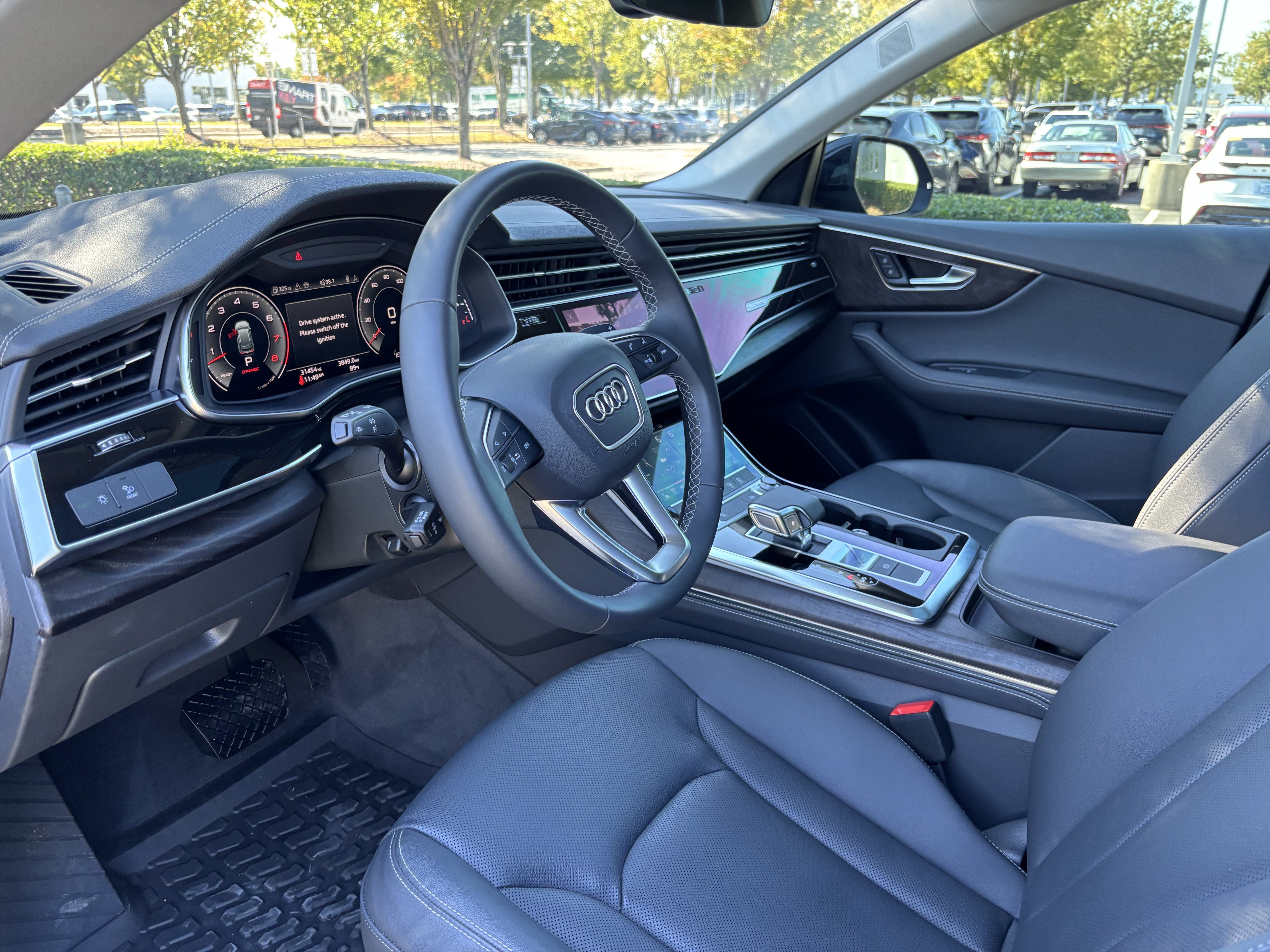 Used 2023 Audi Q8 Premium Plus AWD/4WD image 18