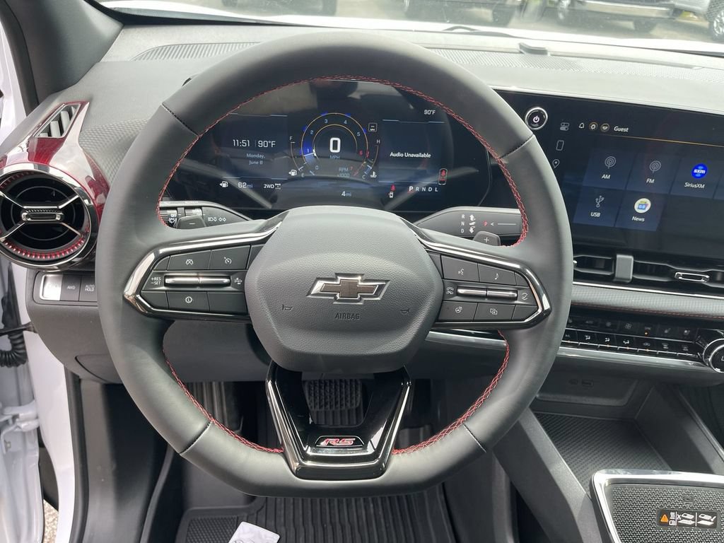 New 2026 Chevrolet Equinox RS w/ Convenience Package III AWD/4WD image 14