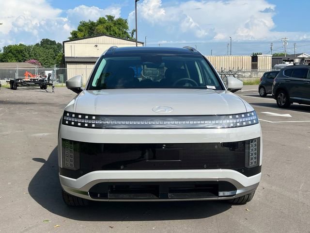 New 2026 Hyundai Ioniq 9 Calligraphy image 2