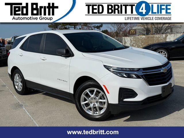 Used 2022 Chevrolet Equinox LS w/ LS Convenience Package image 1