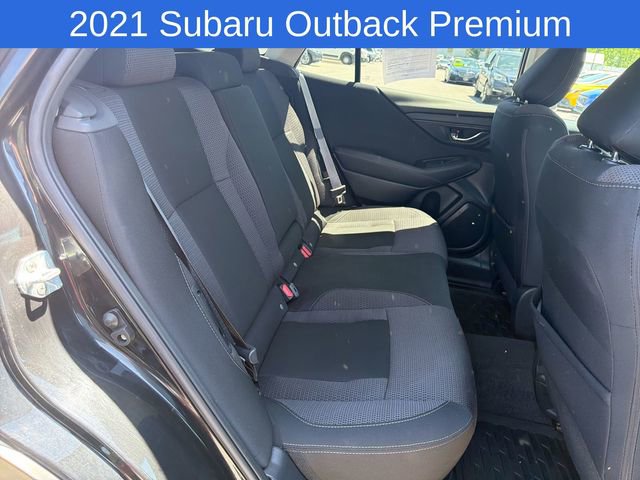 Used 2021 Subaru Outback Premium AWD/4WD image 23