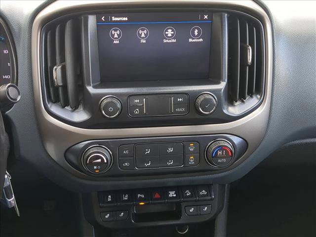 Used 2022 Chevrolet Colorado Z71 w/ Safety Package image 21