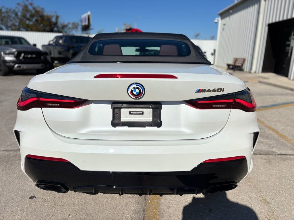 Used 2023 BMW M440i M440i w/ Premium Package image 5