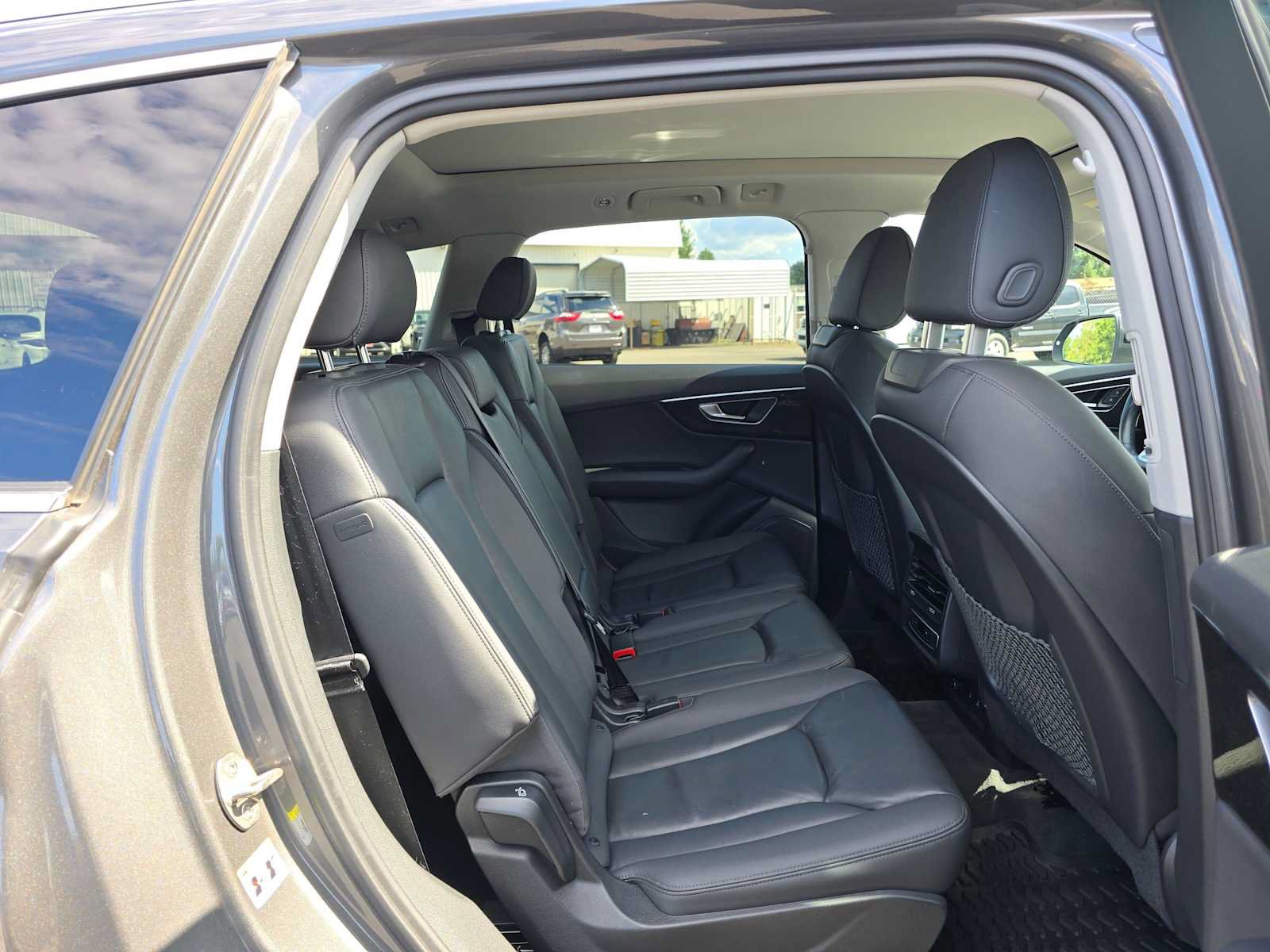 Used 2022 Audi Q7 3.0T Premium AWD/4WD image 13