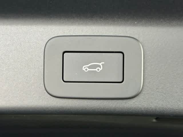 New 2026 Jaguar F-PACE R-Dynamic S AWD/4WD image 16