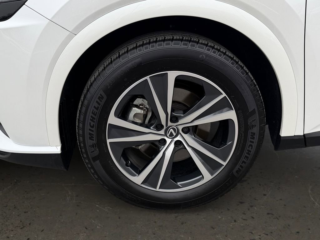 Certified 2025 Lexus RX 350h 350h Premium w/ Accessory Package image 25