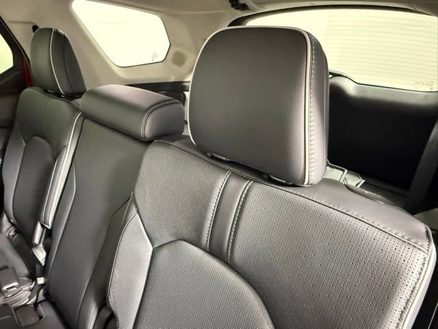 Used 2025 Honda Pilot Elite image 41