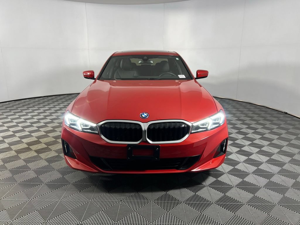 Used 2023 BMW 330e w/ Driving Assistance Package RWD image 5