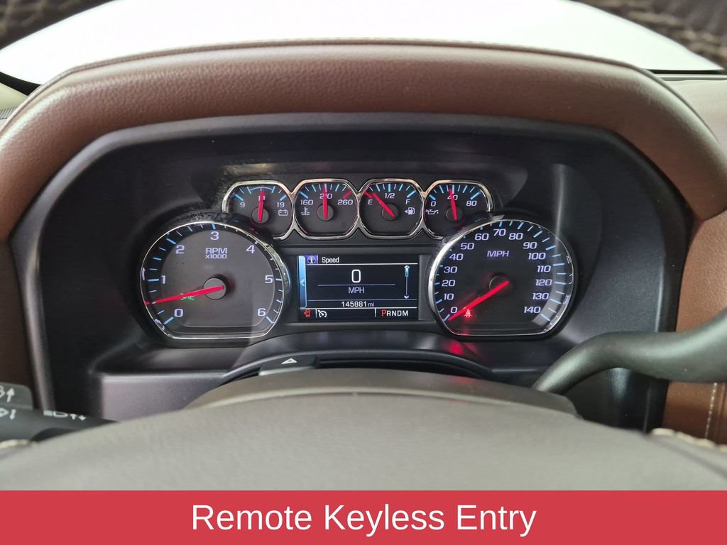 Used 2014 Chevrolet Silverado 1500 High Country w/ High Country Premium Package AWD/4WD image 22
