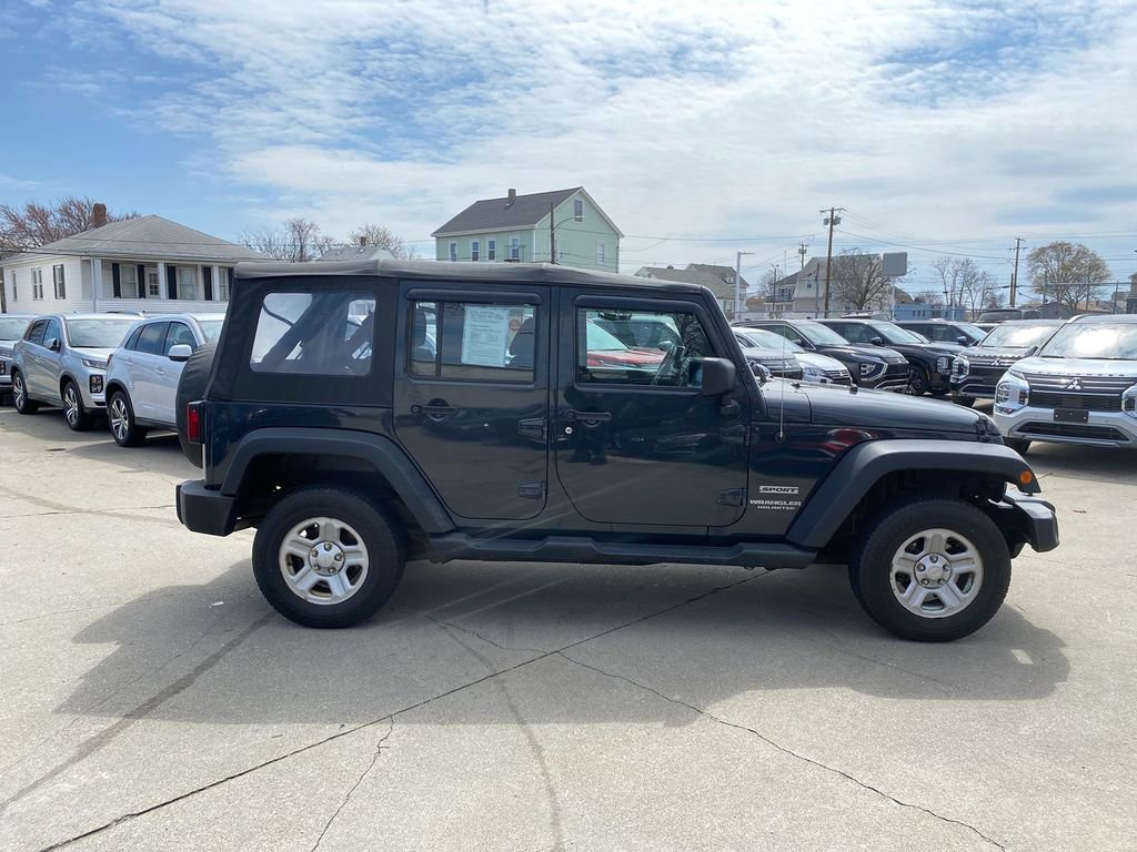 Used 2017 Jeep Wrangler Unlimited Sport w/ Connectivity Group image 4