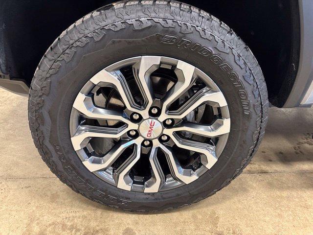 Used 2026 GMC Canyon Denali AWD/4WD image 11