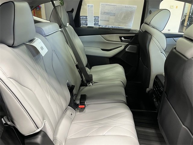 New 2026 Acura MDX w/ Advance Package image 13
