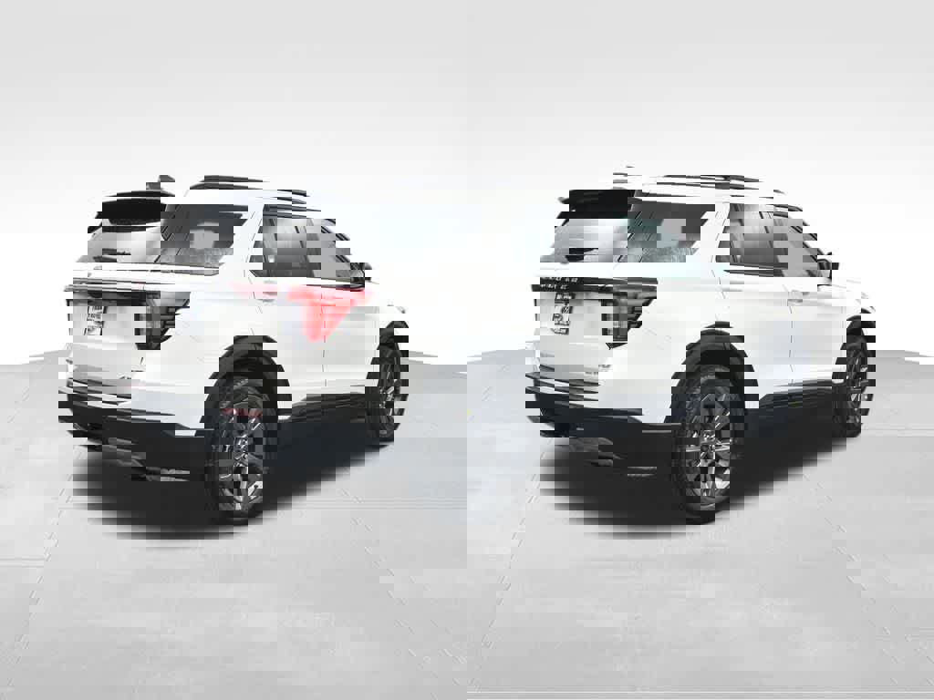New 2026 Ford Explorer Active image 8