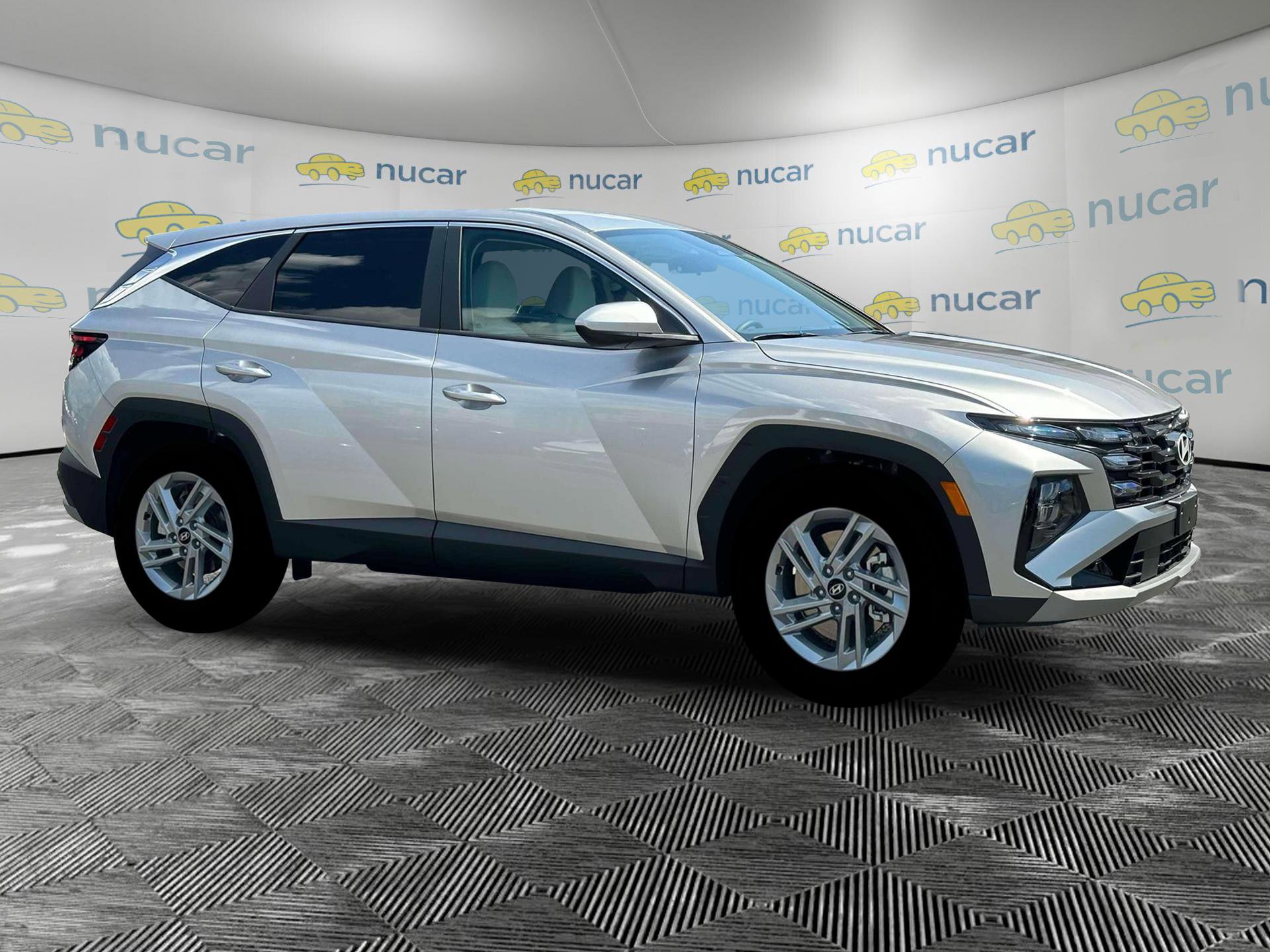 New 2026 Hyundai Tucson SE image 10