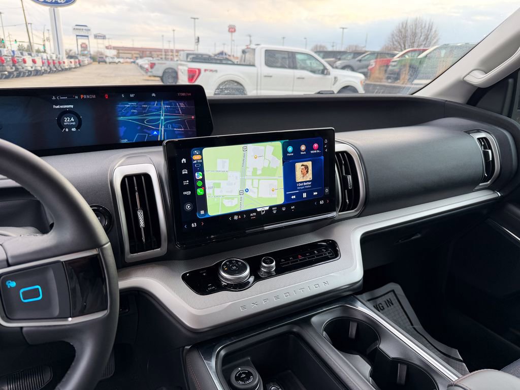 Used 2025 Ford Expedition Active image 25