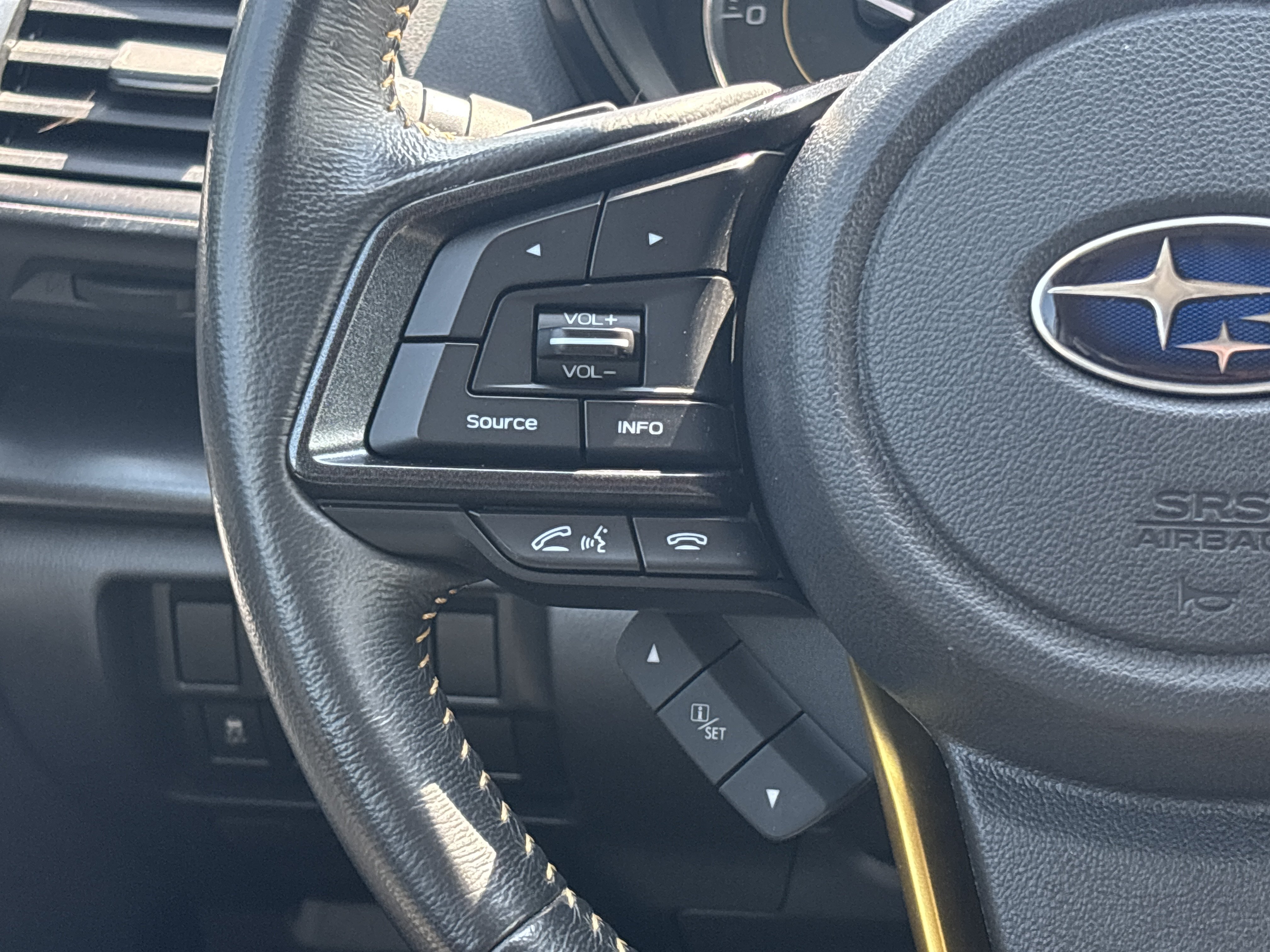 Used 2022 Subaru Crosstrek 2.5i Sport w/ Moonroof Package AWD/4WD image 9