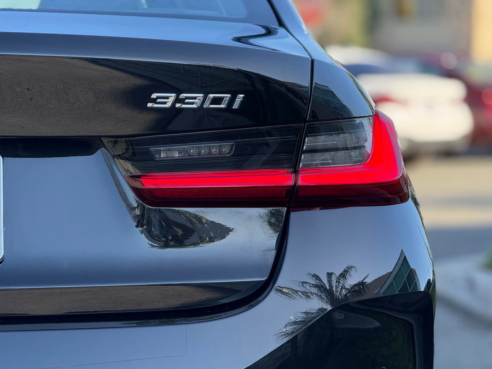 Used 2025 BMW 330i 330i w/ Convenience Package image 14