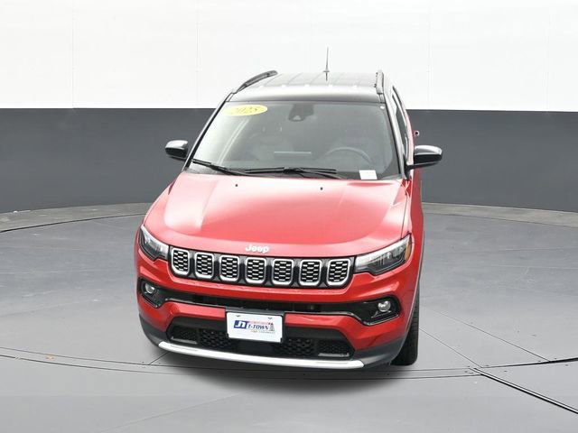 Used 2025 Jeep Compass Limited AWD/4WD image 66