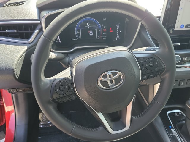 Used 2023 Toyota Corolla Cross XLE w/ Convenience Package FWD image 28