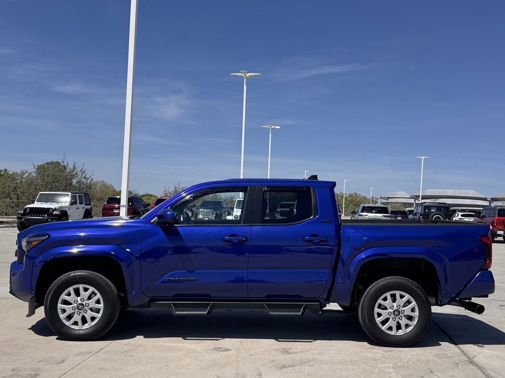 Used 2025 Toyota Tacoma SR5 RWD image 3