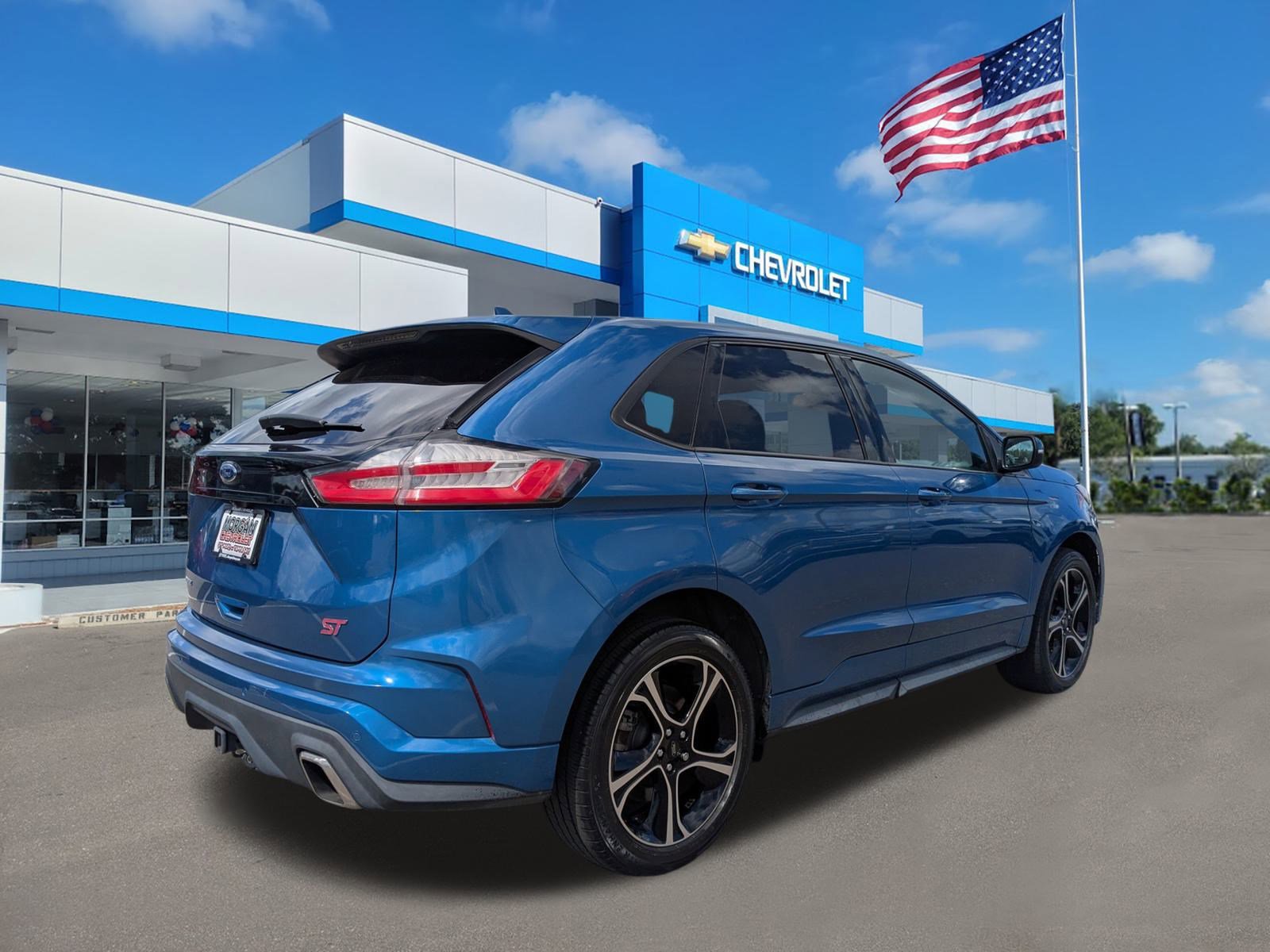 Used 2019 Ford Edge ST w/ Convenience Package image 4
