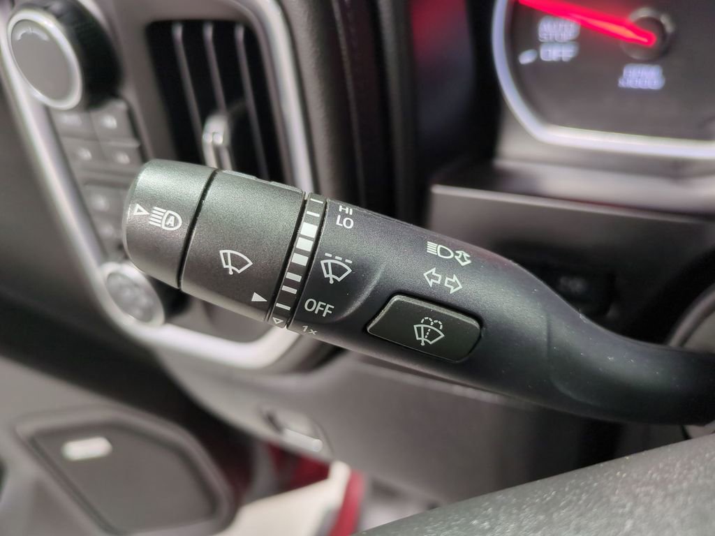 Used 2019 Chevrolet Silverado 1500 High Country w/ Technology Package image 33