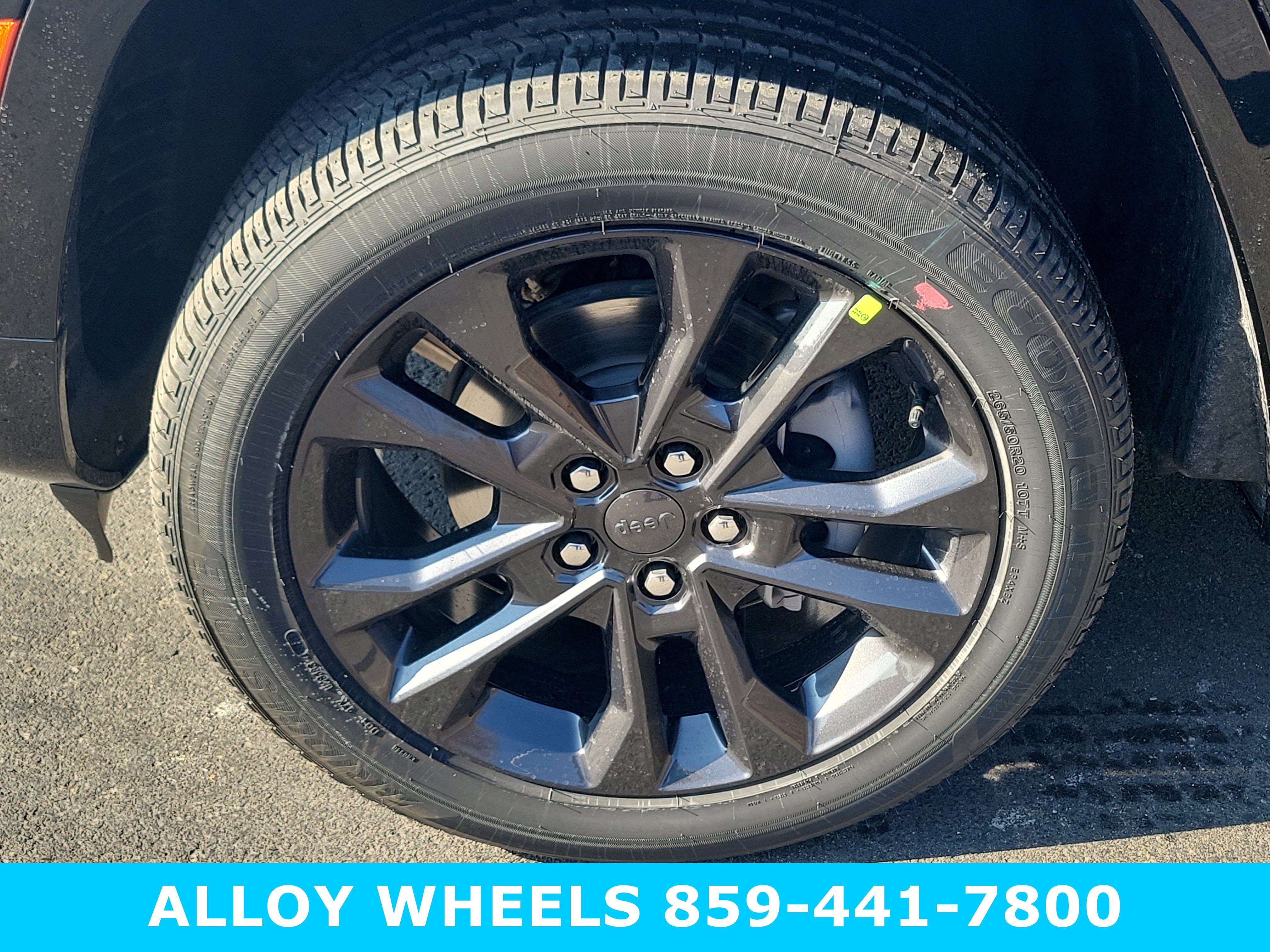 New 2026 Jeep Grand Cherokee Limited Reserve image 9