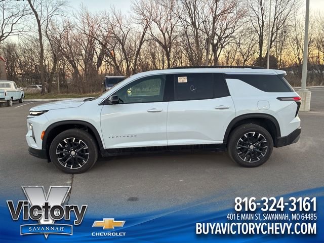 Used 2026 Chevrolet Traverse LT w/ Sun and Wheel Package image 1