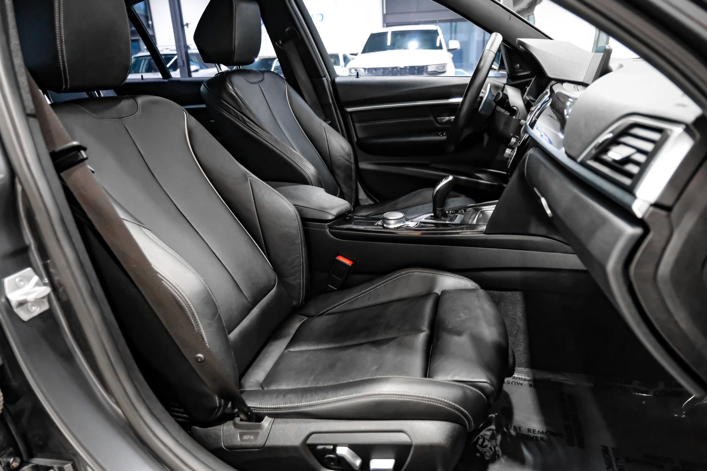 Used 2017 BMW 340i Sedan image 46