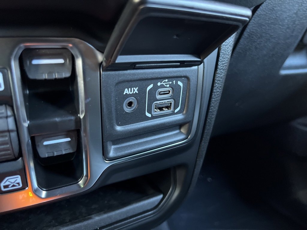 New 2026 Jeep Wrangler Unlimited Sahara image 16