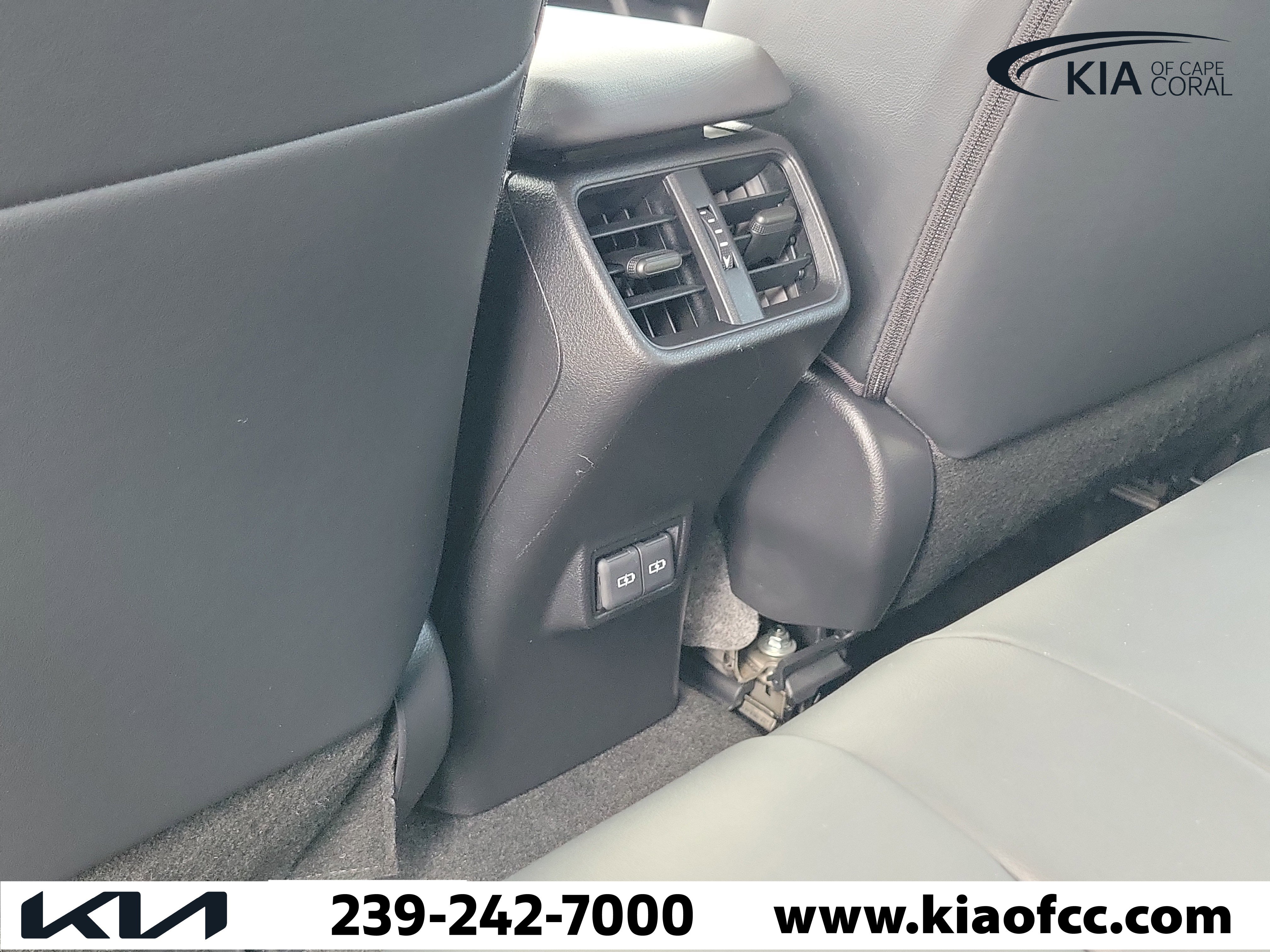 Used 2023 Lexus UX 250h F Sport image 14