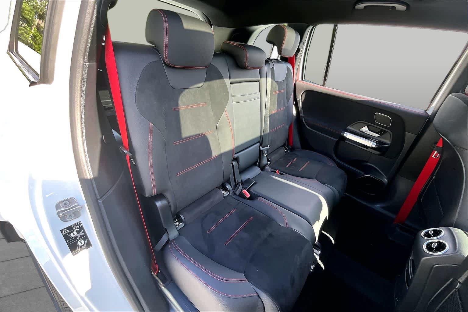 Used 2026 Mercedes-Benz GLB 35 AMG 4MATIC image 20