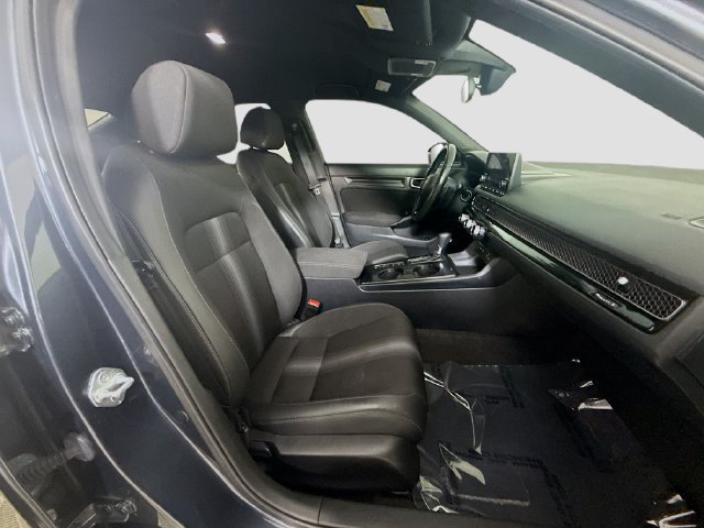 Used 2023 Honda Civic Sport image 28