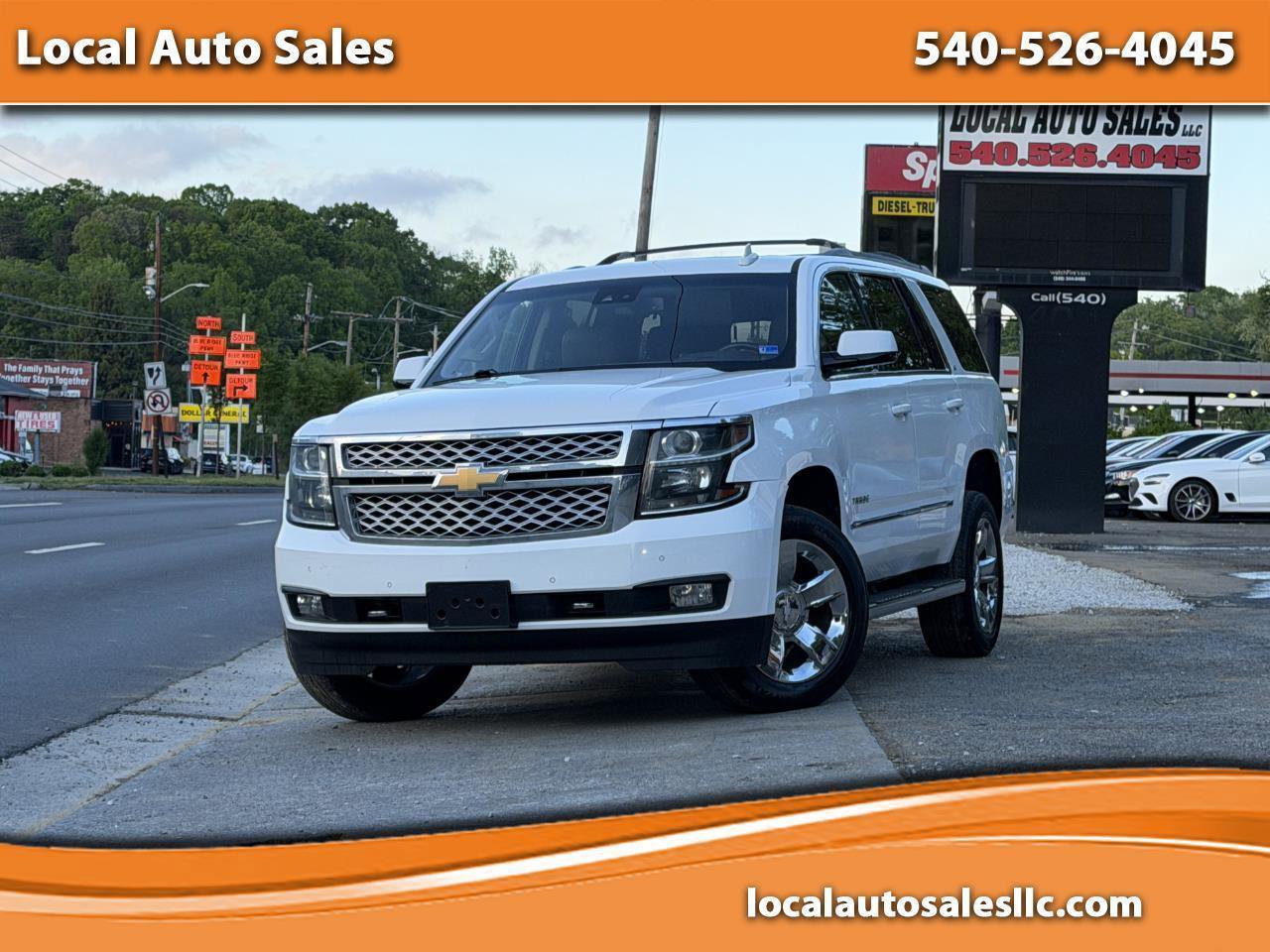 Used 2017 Chevrolet Tahoe LT w/ LT Signature Package AWD/4WD image 1
