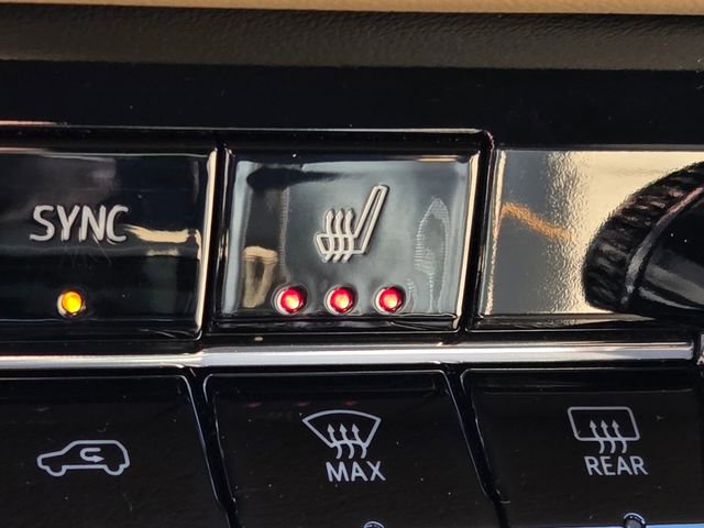 Used 2025 Chevrolet Equinox ACTIV image 25