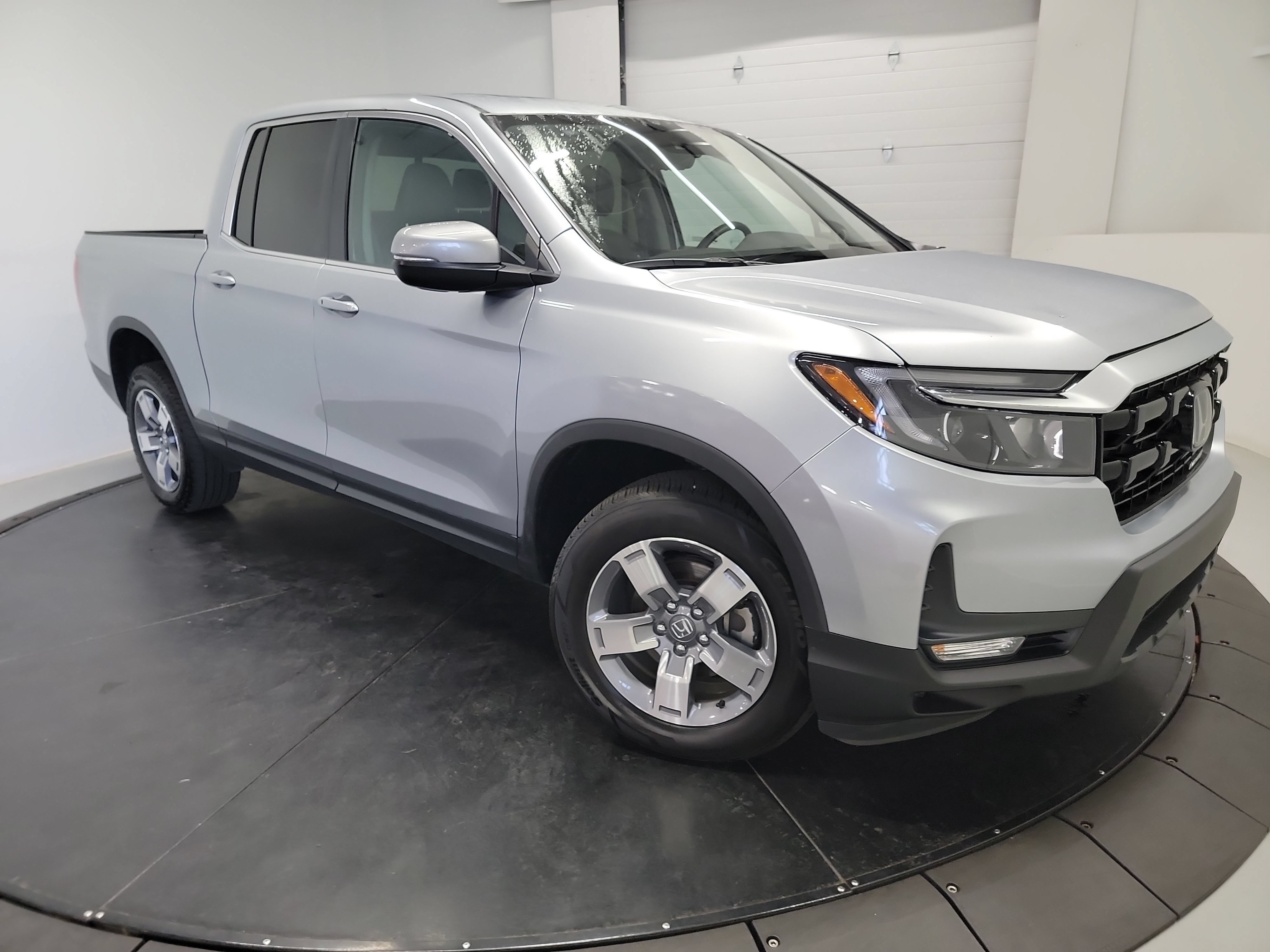 Used 2025 Honda Ridgeline RTL