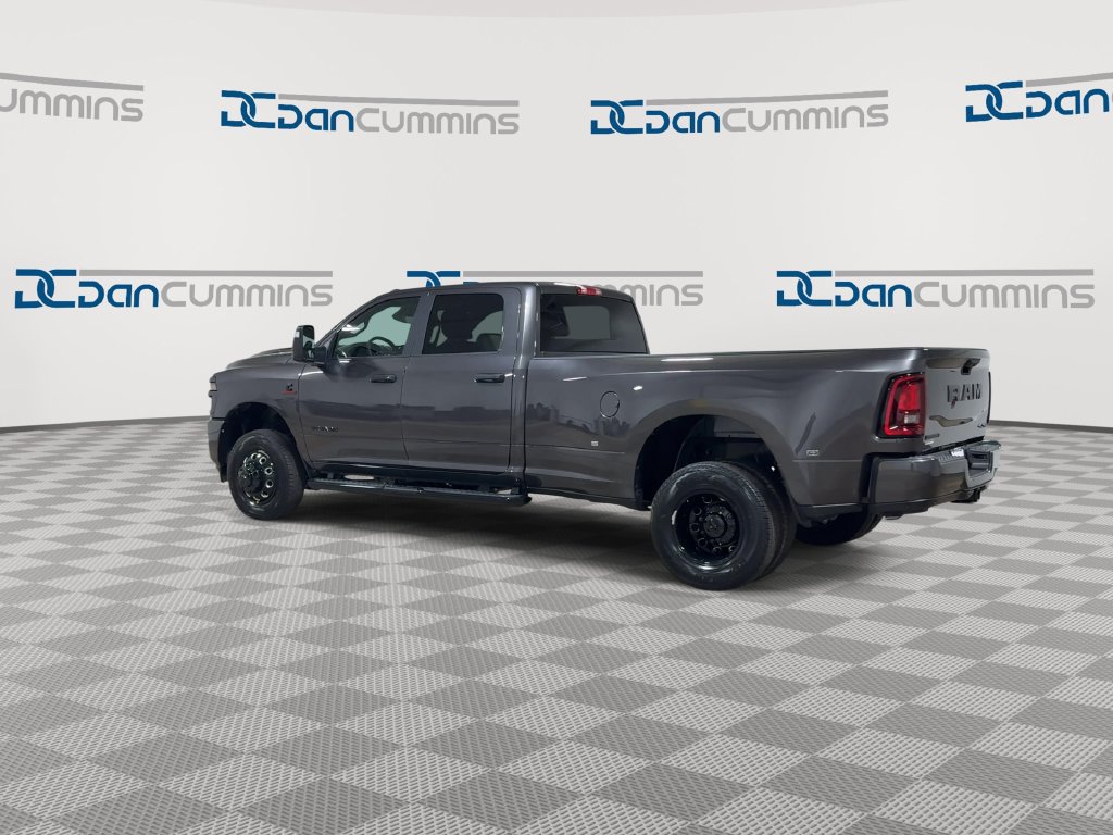New 2026 RAM 3500 Big Horn AWD/4WD image 7