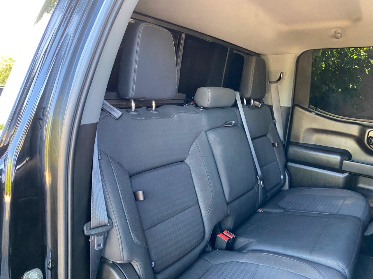 Used 2021 Chevrolet Silverado 1500 LT w/ Convenience Package II AWD/4WD image 39