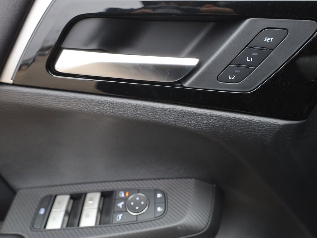 New 2025 Mitsubishi Outlander SEL Black Edition image 41