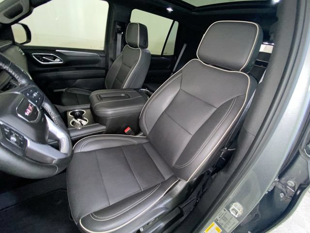 Used 2023 GMC Yukon SLT w/ SLT Luxury Package AWD/4WD image 14