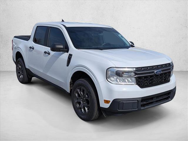 Used 2023 Ford Maverick XLT FWD image 3