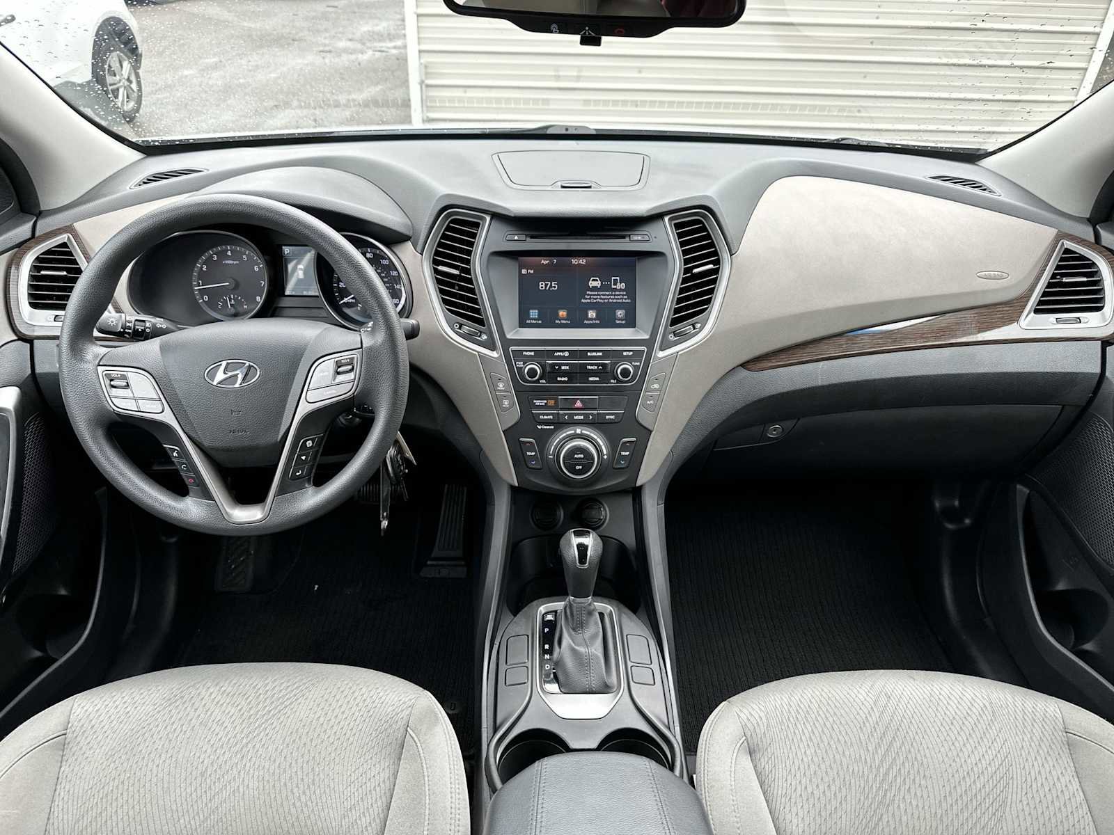 Used 2017 Hyundai Santa Fe Sport image 14