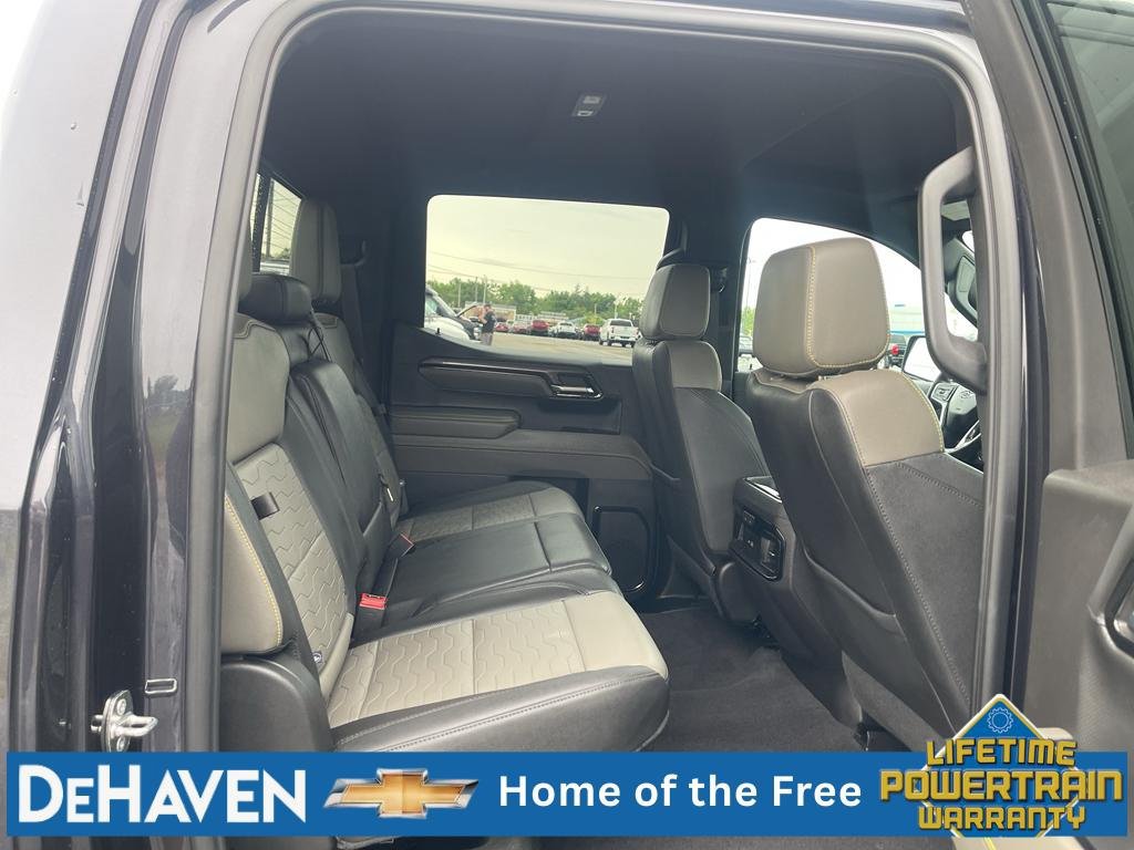 Used 2024 Chevrolet Silverado 1500 ZR2 w/ Technology Package AWD/4WD image 27